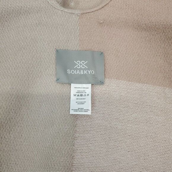 Soia & Kyo Colorblock Poncho Wrap - Picture 9 of 10